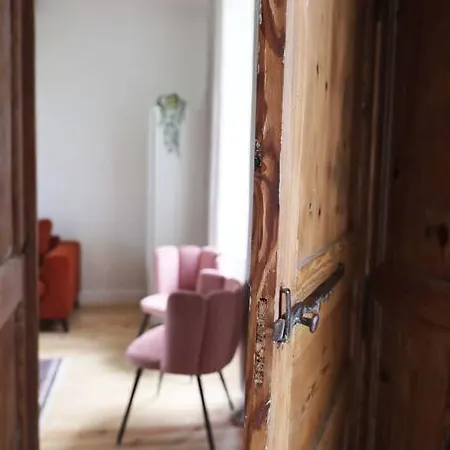 Apartment Le Perchoir De Charme Dans Chateau -spa- Brix